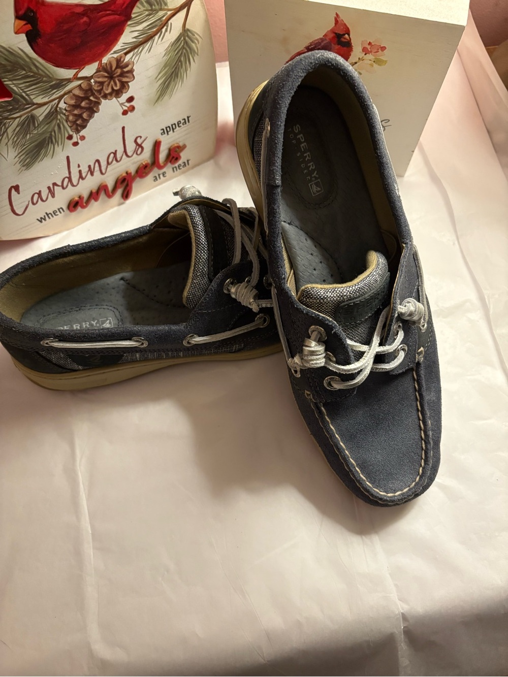 Sperry Women’s Dark Blue Leather Boat Shoes with White Laces